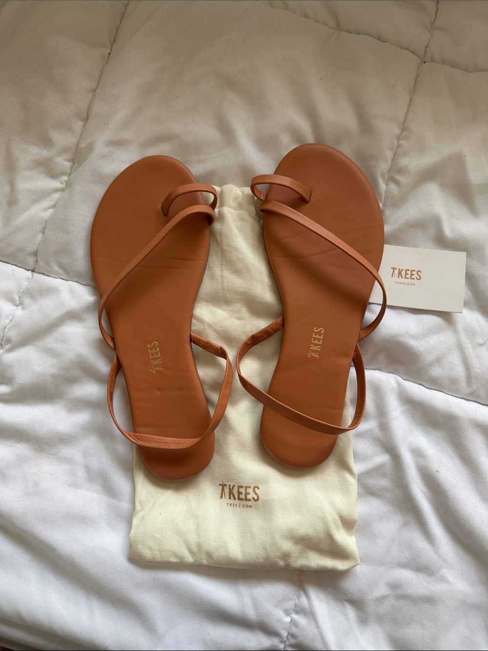 TKEES sandal